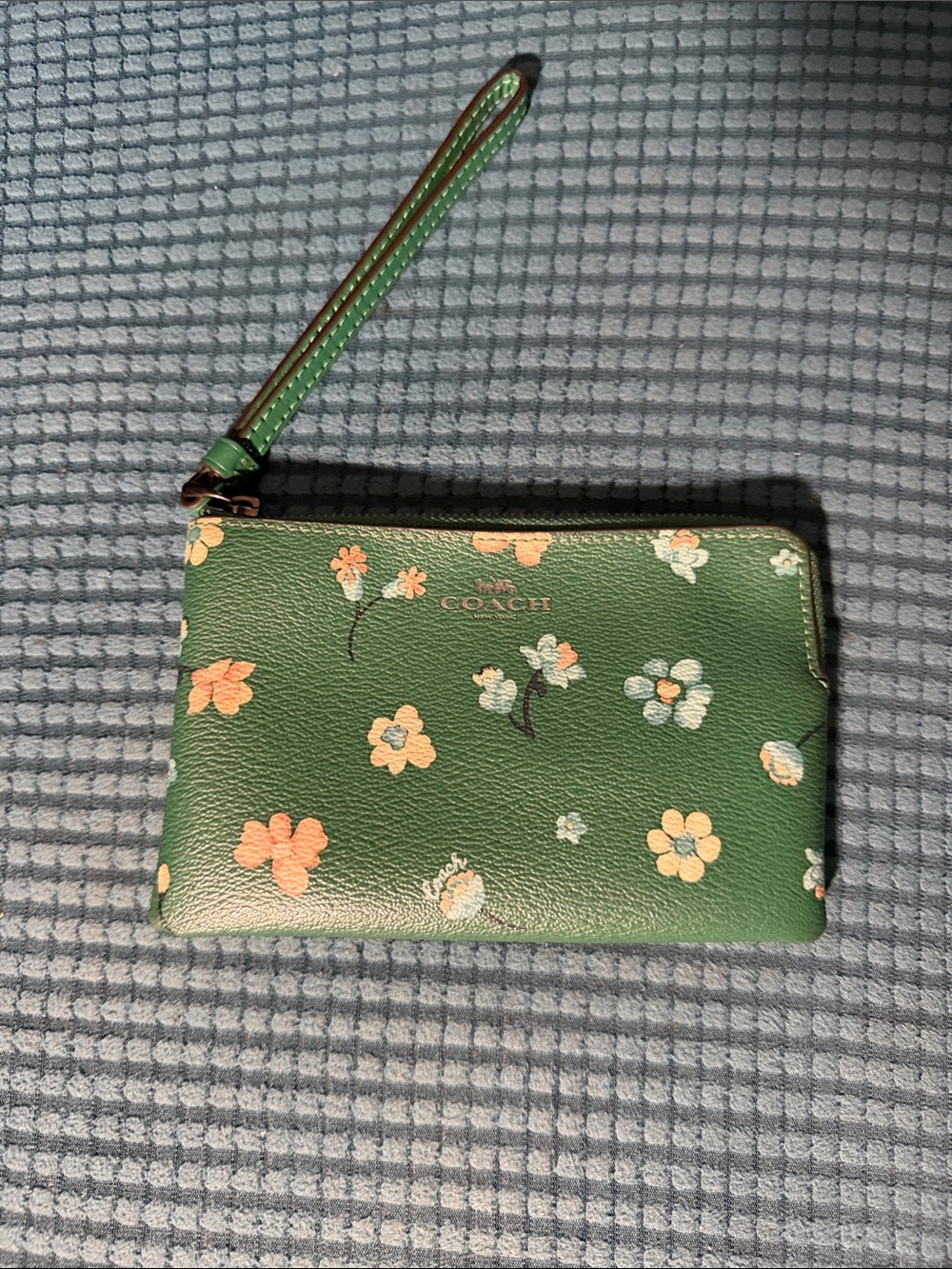 Like New Coach Green Floral Wristlet Wallet